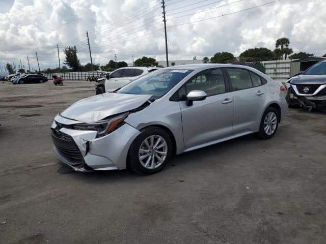 Фото 1 - TOYOTA COROLLA