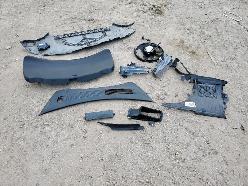 Фото 12 - TESLA MODEL 3