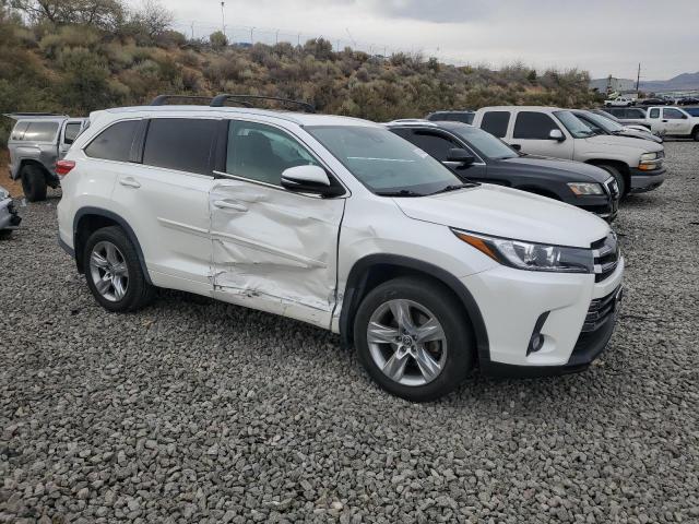 Фото 4 - TOYOTA HIGHLANDER