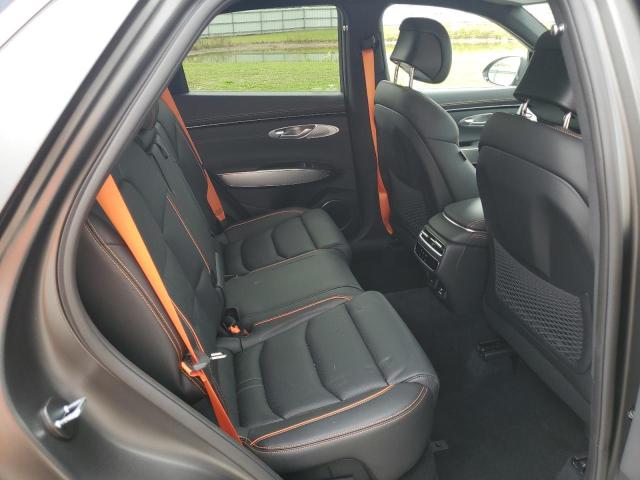 Фото 10 - GENESIS GV70 SPORT