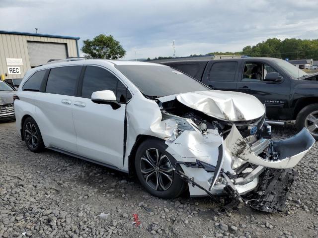 Фото 4 - TOYOTA SIENNA