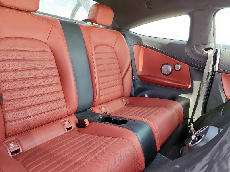 Фото 10 - MERCEDES-BENZ C-CLASS