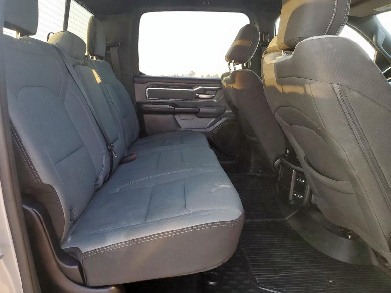 Фото 10 - RAM 1500