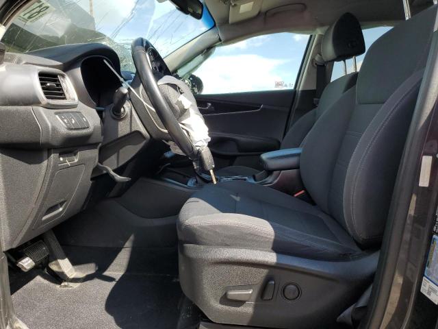 Фото 7 - KIA SORENTO