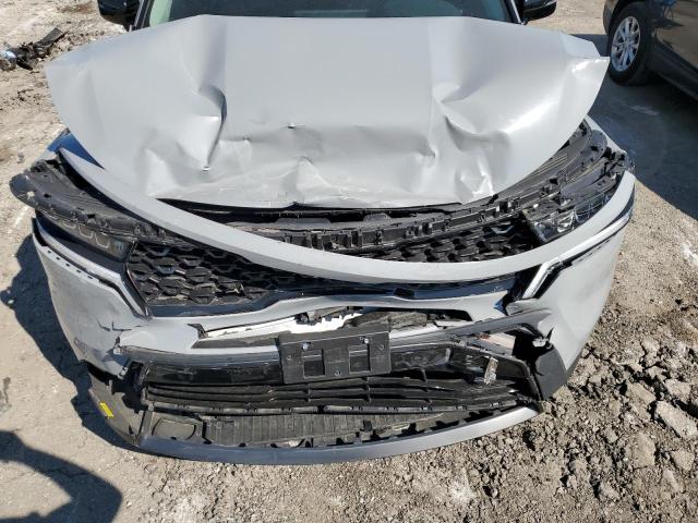 Фото 12 - KIA SORENTO