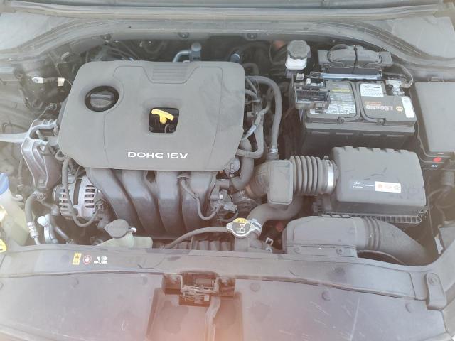 Фото 11 - HYUNDAI ELANTRA