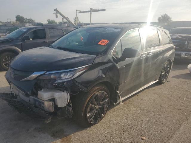 Фото 1 - TOYOTA SIENNA