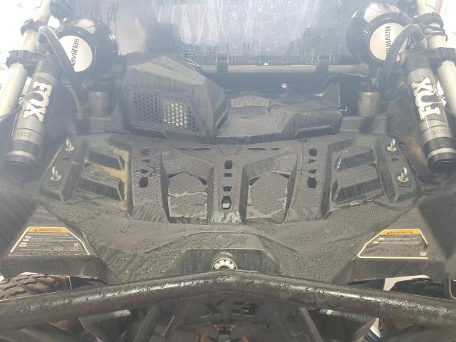 CAN-AM MAVERICK X 2020