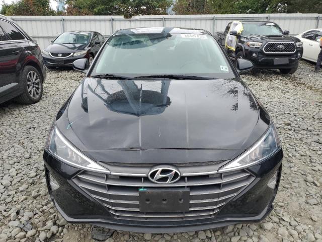 Фото 5 - HYUNDAI ELANTRA