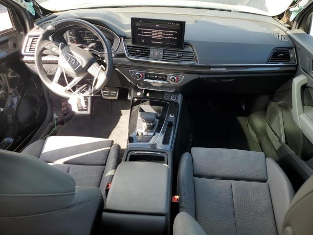 Фото 8 - AUDI SQ5