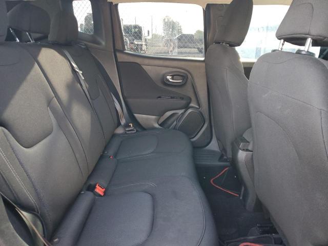 Фото 11 - JEEP RENEGADE