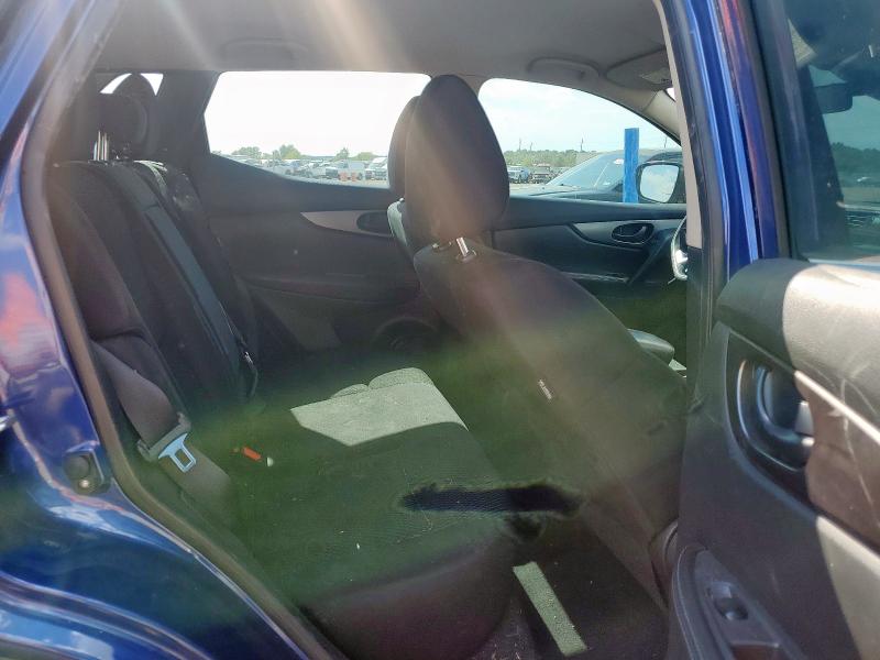 Фото 10 - NISSAN ROGUE