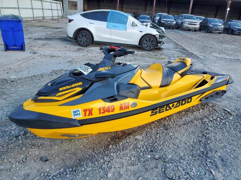SEA-DOO RXT-X 300 2021