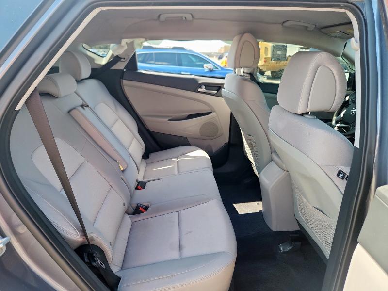 Фото 11 - HYUNDAI TUCSON