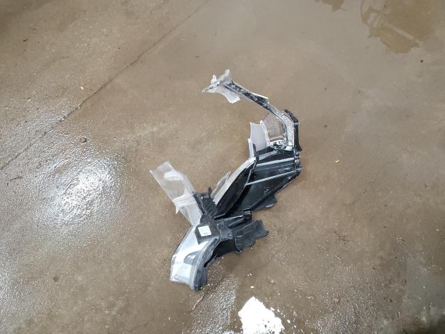 Фото 13 - CHEVROLET SUBURBAN