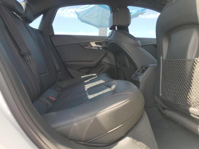 Фото 10 - AUDI A4