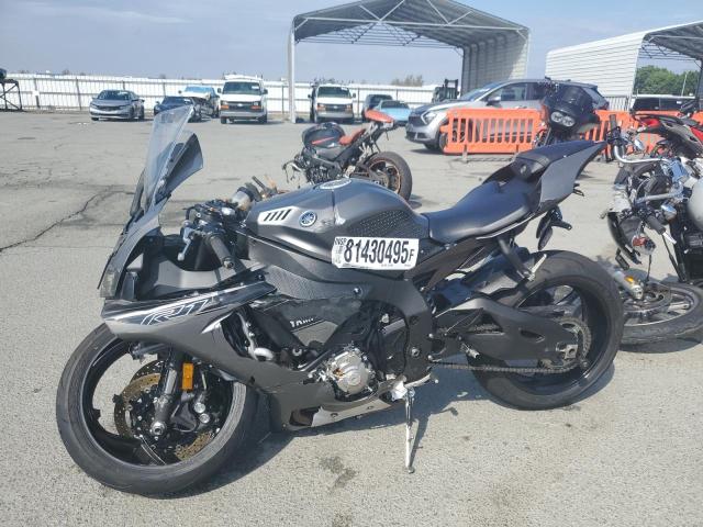 YAMAHA YZFR1S C 2016