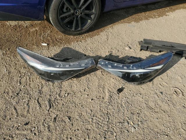 Фото 12 - HYUNDAI ELANTRA