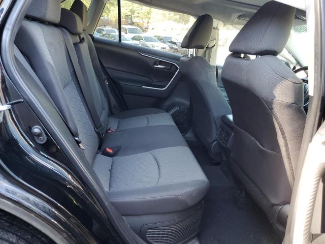 Фото 11 - TOYOTA RAV4