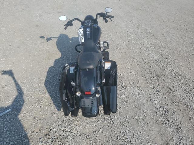 HARLEY-DAVIDSON FL 2024