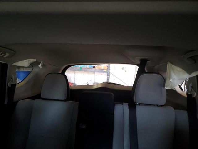 Фото 10 - TOYOTA RAV4