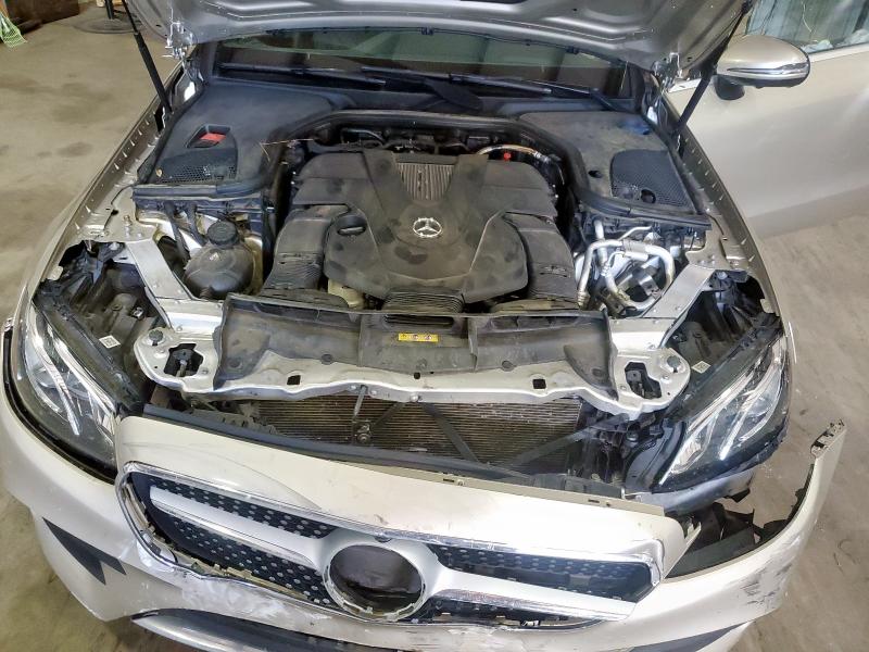 Фото 11 - MERCEDES-BENZ E-CLASS