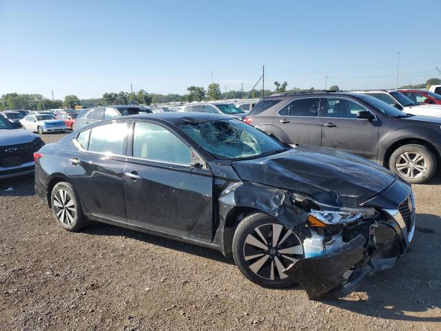 Фото 4 - NISSAN ALTIMA