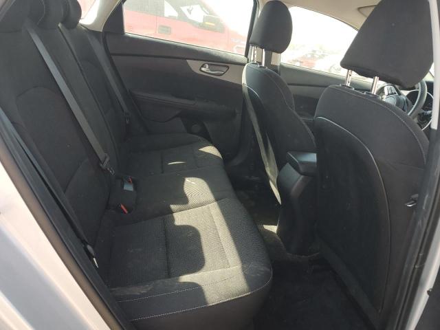 Фото 10 - KIA FORTE