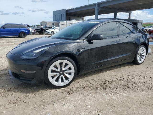 Фото 1 - TESLA MODEL 3