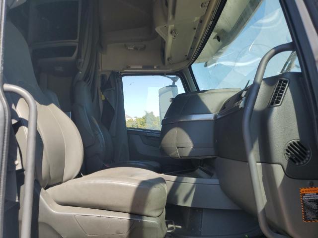 Фото 5 - VOLVO All Models