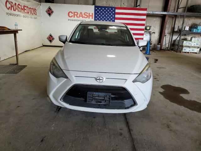 Фото 5 - TOYOTA SCION