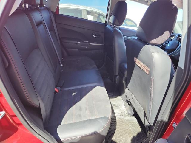 Фото 10 - MITSUBISHI OUTLANDER