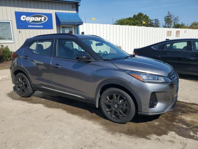 Фото 4 - NISSAN KICKS