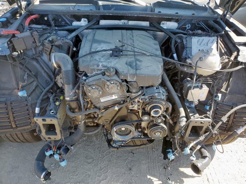 Фото 11 - AUDI Q5