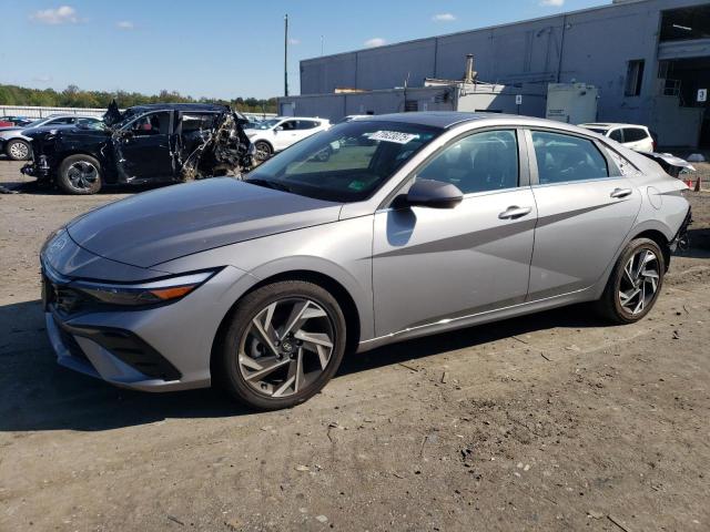 Фото 1 - HYUNDAI ELANTRA