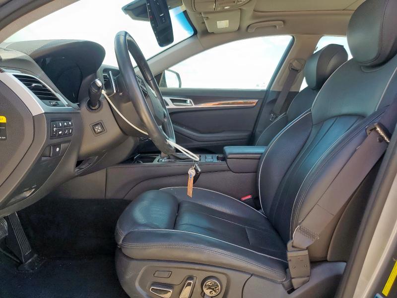 Фото 7 - HYUNDAI GENESIS