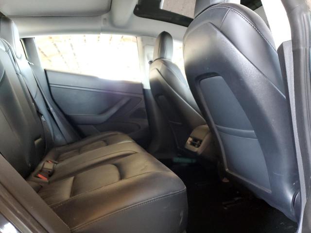 Фото 10 - TESLA MODEL 3