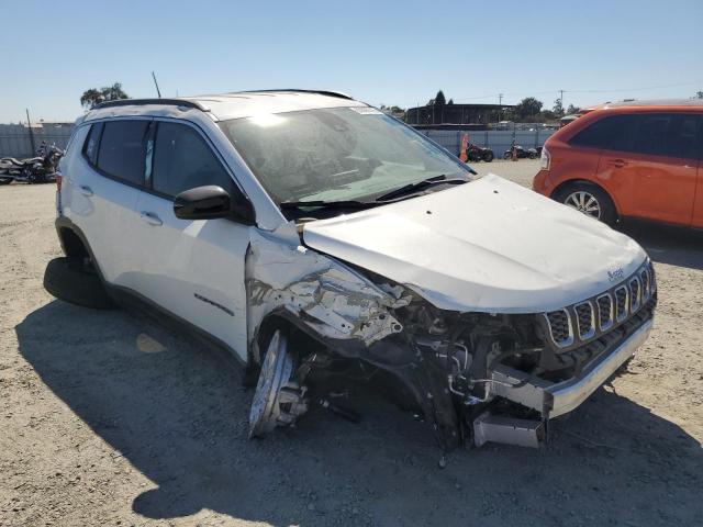 Фото 4 - JEEP COMPASS