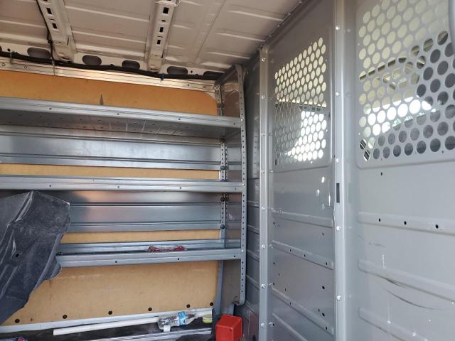 Фото 10 - NISSAN NV