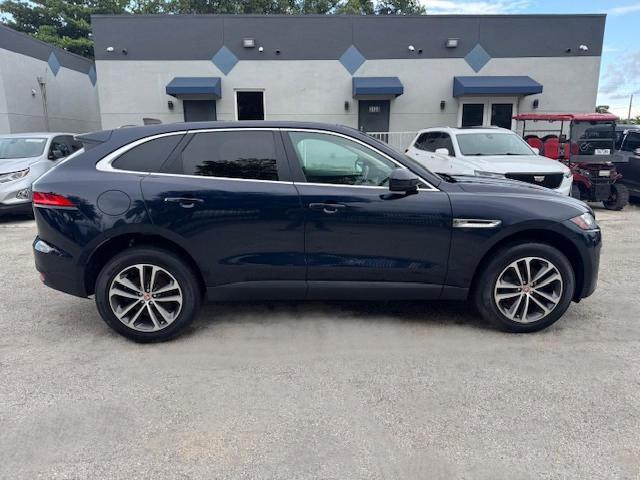 Фото 13 - JAGUAR F-PACE