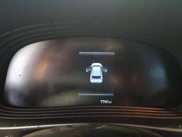 Фото 9 - HYUNDAI VENUE