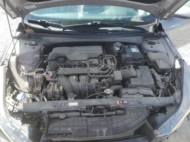 Фото 11 - HYUNDAI ELANTRA