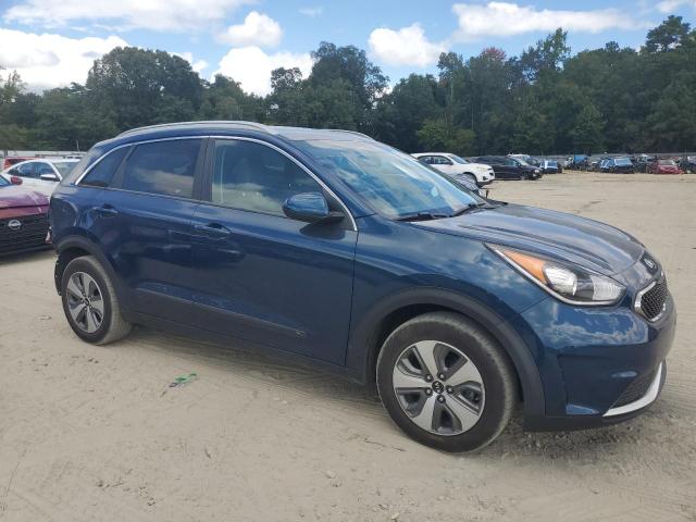 Фото 4 - KIA NIRO