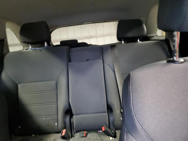 Фото 10 - KIA SORENTO