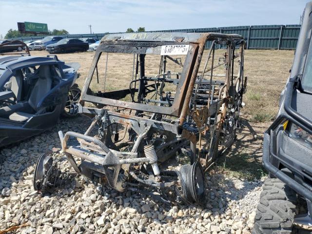 CAN-AM DEFENDER M 2021