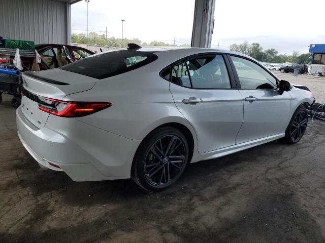 Фото 3 - TOYOTA CAMRY