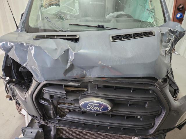 Фото 12 - FORD TRANSIT