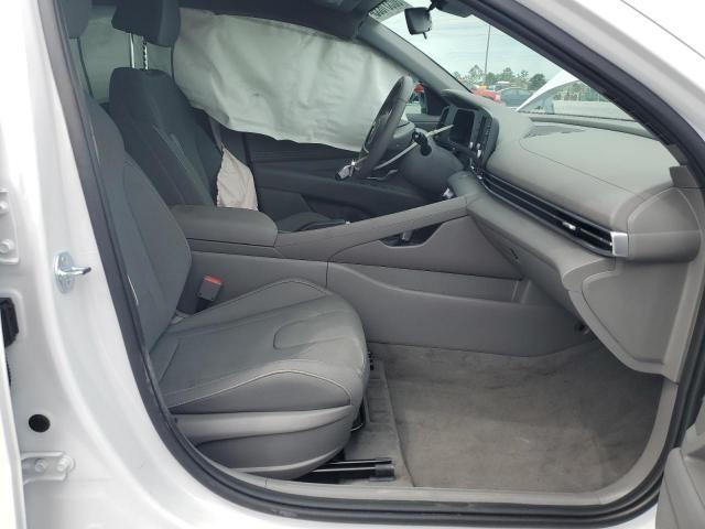 Фото 7 - HYUNDAI ELANTRA