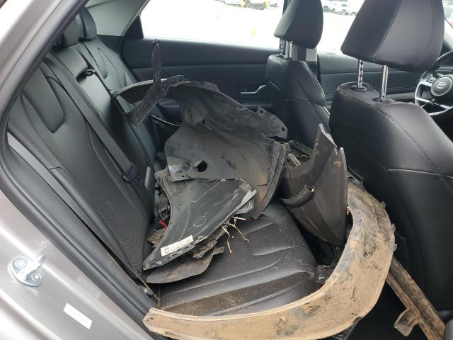 Фото 10 - HYUNDAI ELANTRA