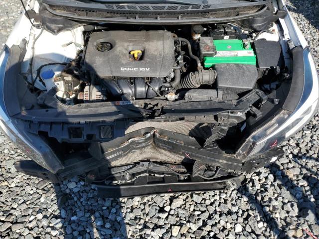 Фото 11 - KIA FORTE